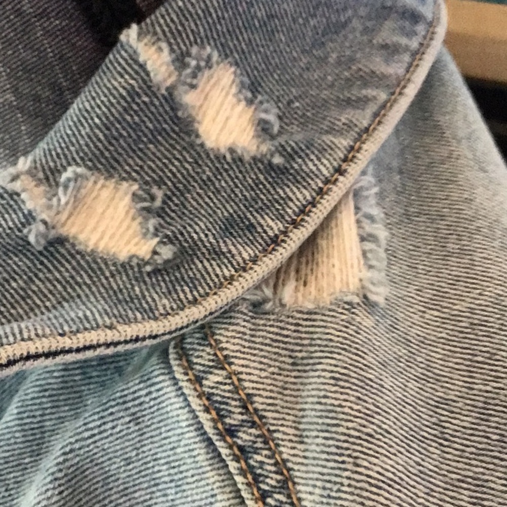 Jeans jacket - Picture 3 of 5
